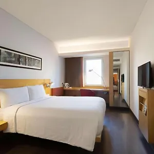 Hotel Olive Near Delhi Airport ****