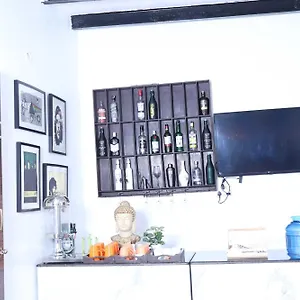 Hotel O Natraj Greens Dev Farm ***
